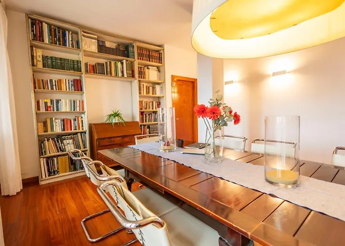 דירה Corso Italia Attic In By 101flats מילאנו