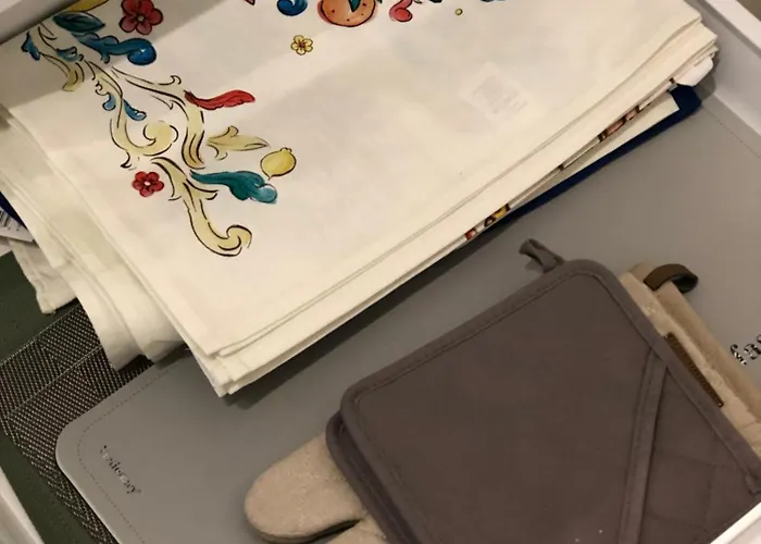 Missori Rose Garden View *