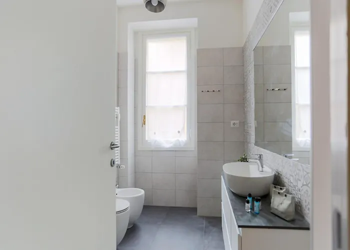 The Rent - Charming In Pagano Area Apartment *