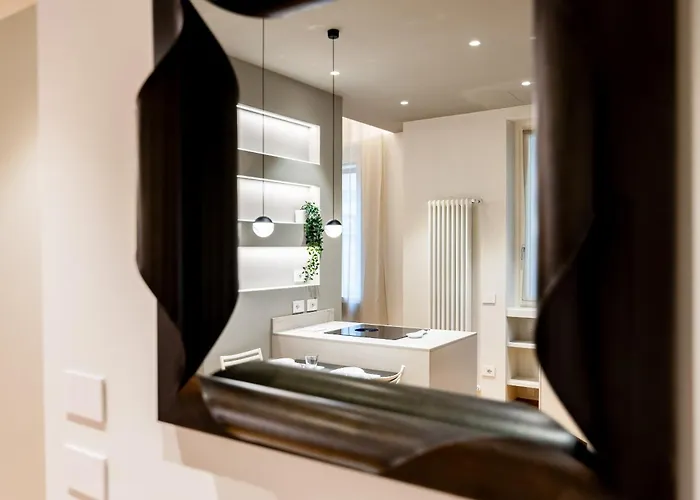 Daire Elegant Design Apartmentduomo-naviglia/c E Wi-fi Milano