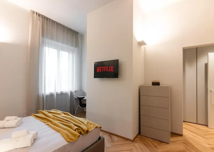Elegant Design Apartmentduomo-naviglia/c E Wi-fi Mediolan