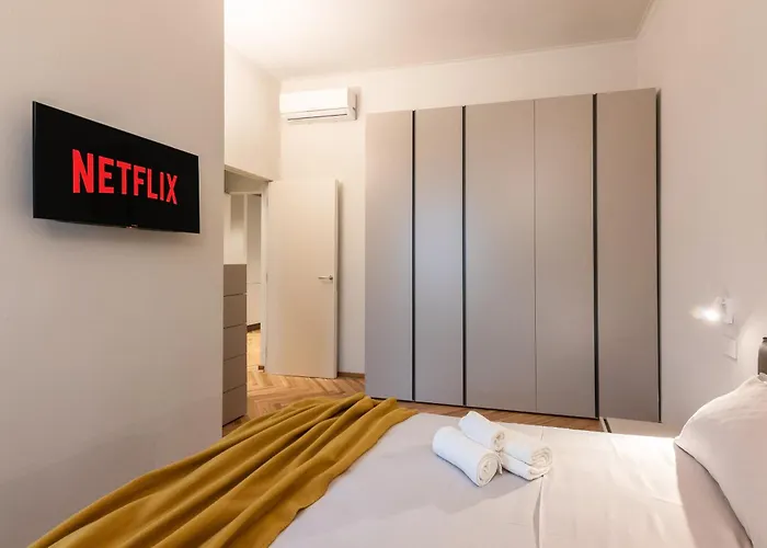 Daire Elegant Design Apartmentduomo-naviglia/c E Wi-fi *