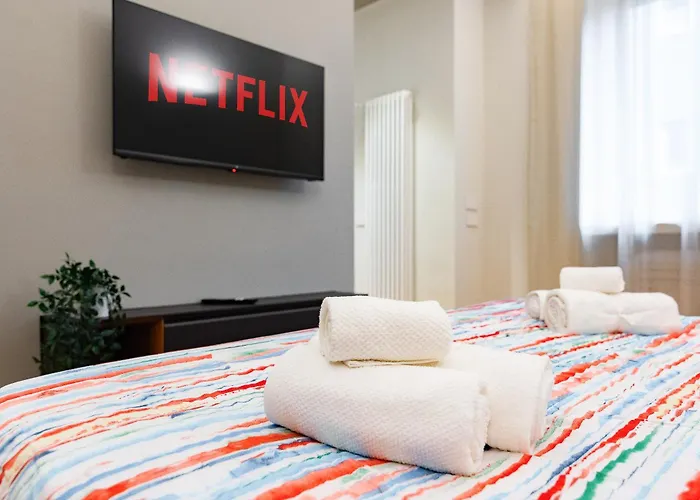 Daire Elegant Design Apartmentduomo-naviglia/c E Wi-fi