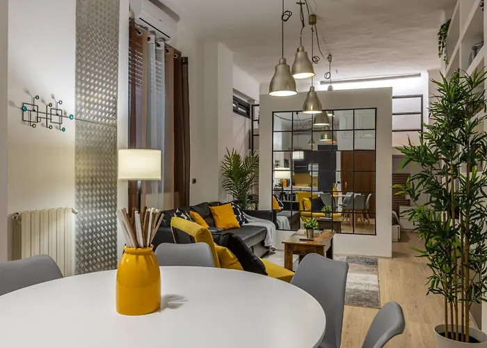 Industrial Loft In Maciacchini - Metro 50m Smartworking & Netflix Apartmán *