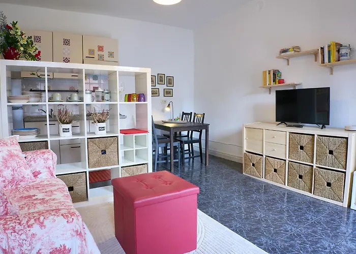 Xenia - Two-room In Navigli Area Milan