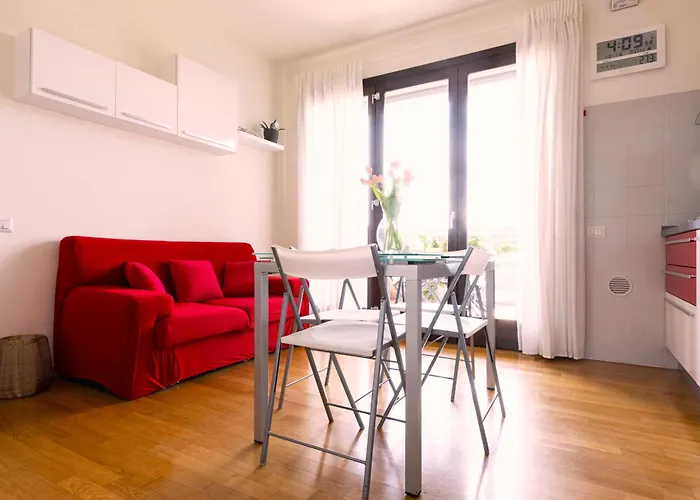 Bicocca Ultimo Piano Con Ampia Terrazza