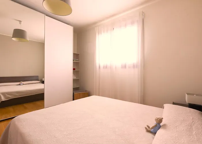 Bicocca Ultimo Piano Con Ampia Terrazza