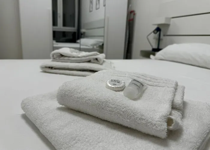 Kibilu - Via Serlio Porta Romana - Mm Brenta דירה