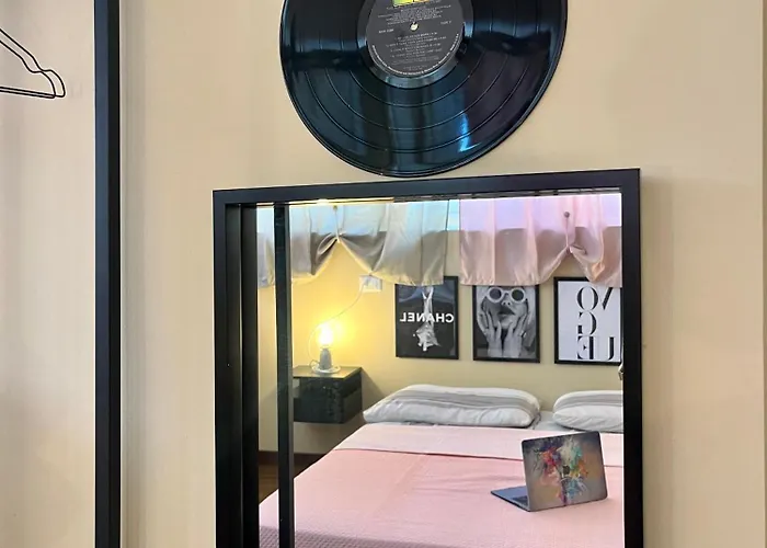 Dimora Chic - A 5 Fermate Dal Duomo *