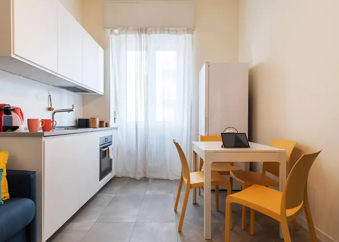 Flora Flexyrent Ac * Milan