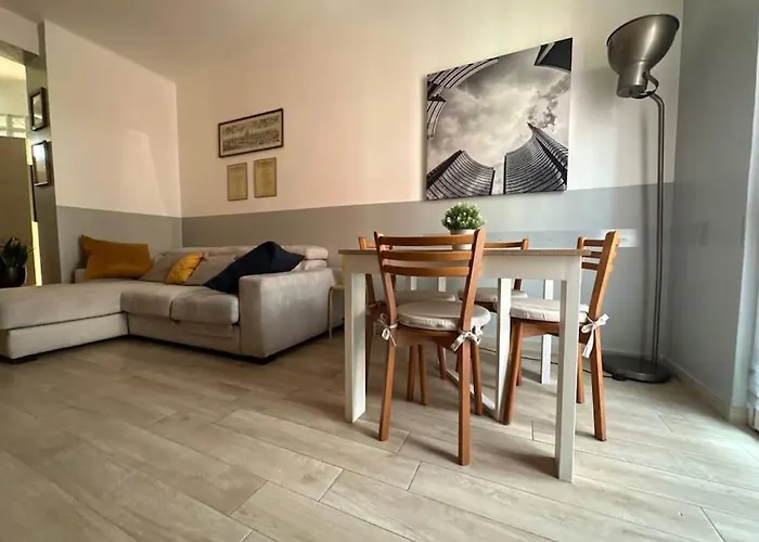 Art&design Close To Bocconi