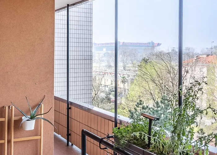 Trilocale In Via Pogatschnig 40 -- San Siro-rho Fiera-duomo *