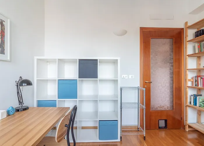 Trilocale In Via Pogatschnig 40 -- San Siro-rho Fiera-duomo * Milánó