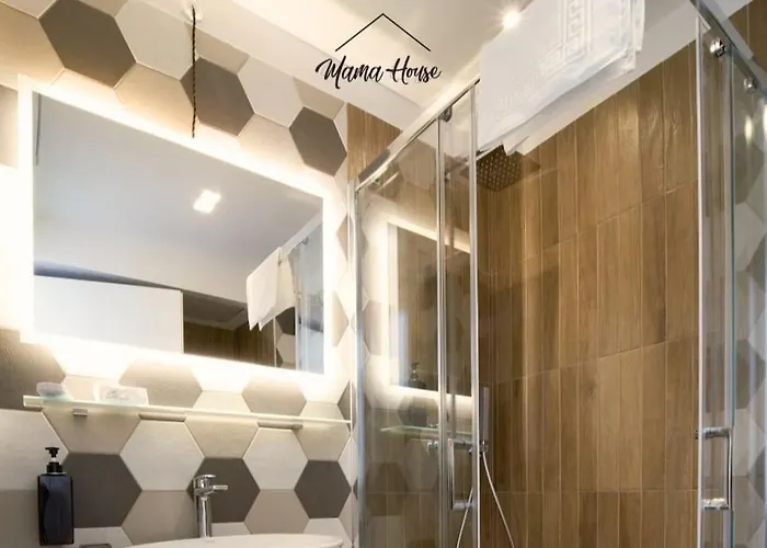 Mama House Cenisio *