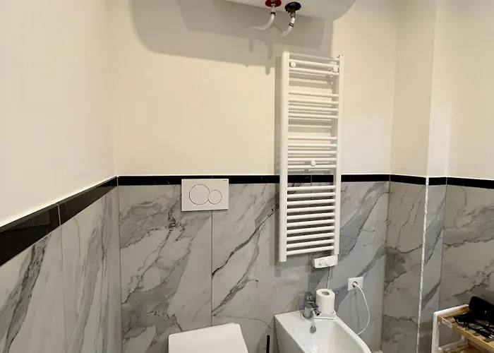 Residenza Elegante - A 5 Fermate Dal Duomo * Milánó