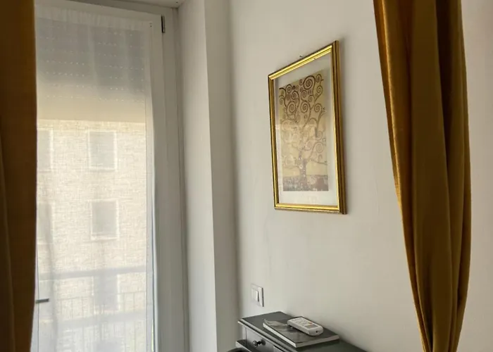 Four Bedroom In The Centre Of The Appartamento