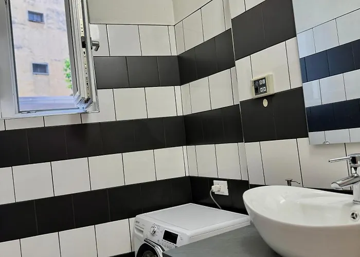 Four Bedroom In The Centre Of The Milano