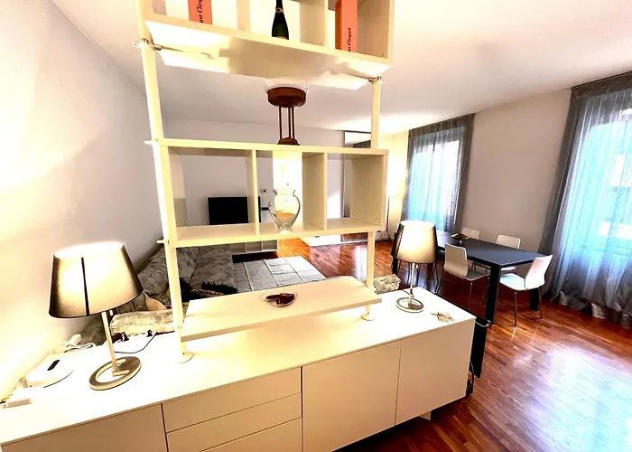 Big Luxury Shopping District Duomo Lima-m1 Fiera Appartement *