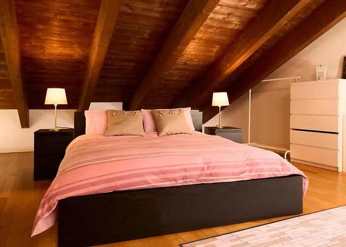 Luxy Close Navigli * Milano