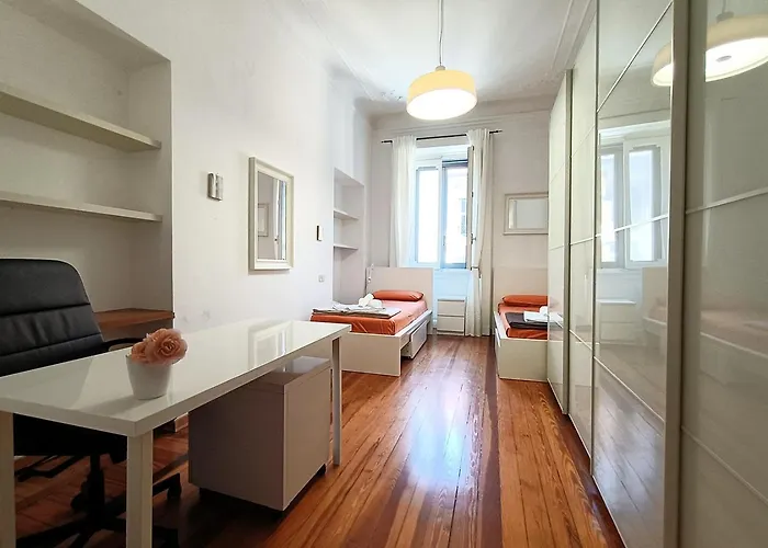 Appartamento Sahi - Residenza Corso Italia Tre Camere, Due Bagni E Un Salone Milano