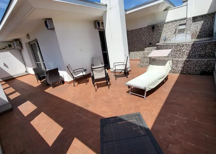 - Doppia Con Bagno Privato In Stupendo Attico Con Vista Mozzafiato B&B 밀라노