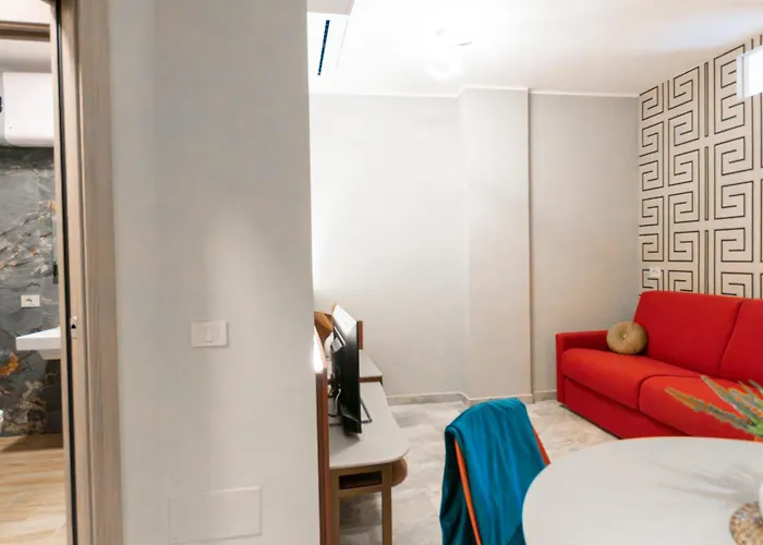 Miki - Sammartini 33 Milano