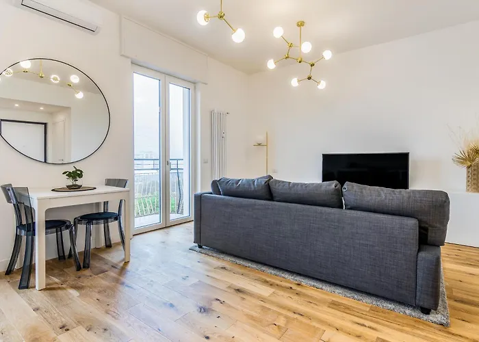 Апартаменты Via M D'agrate 4 Pax Wifi Sub26 *