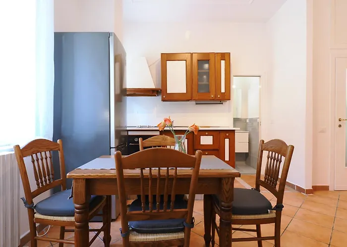 Appartamento Primopiano - Promessi Sposi *