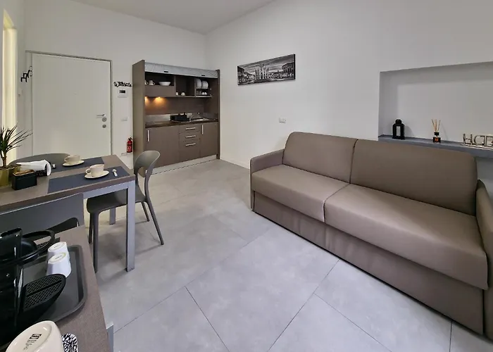 Eleven - Cozy Apartmán Milán