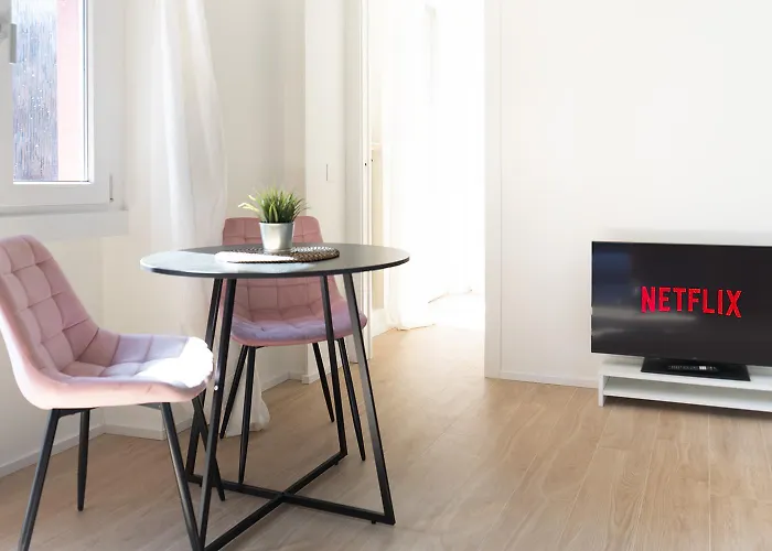 Bos1 - Station • New Chic •