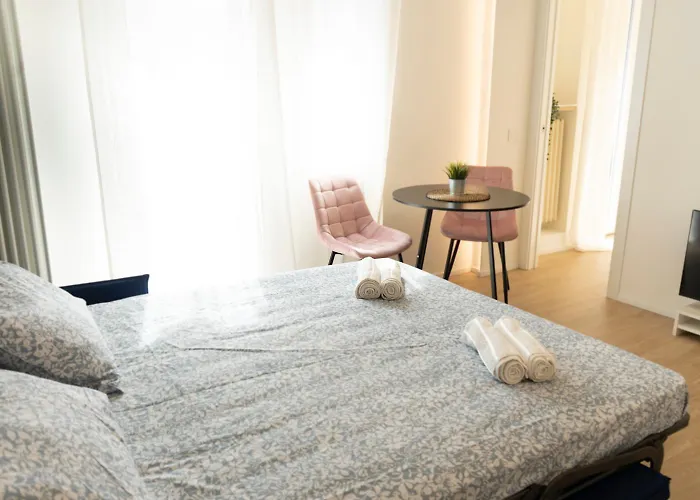 Bos1 - Station • New Chic • * Milán