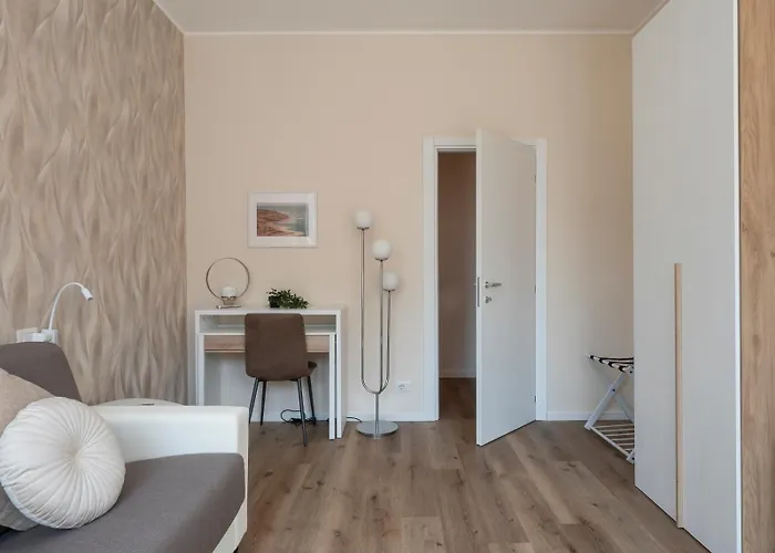 I Host - Campiglio 13 *