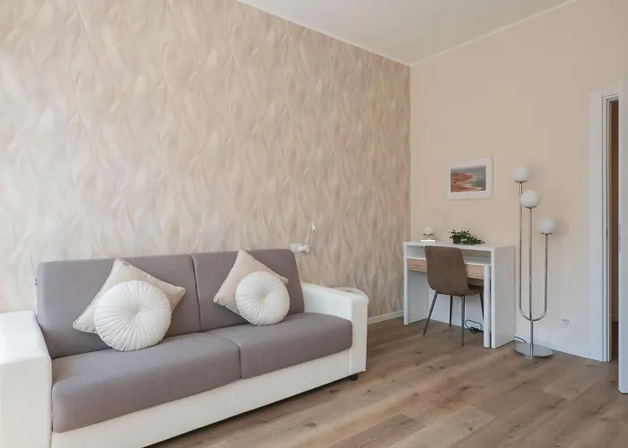 I Host - Campiglio 13 *