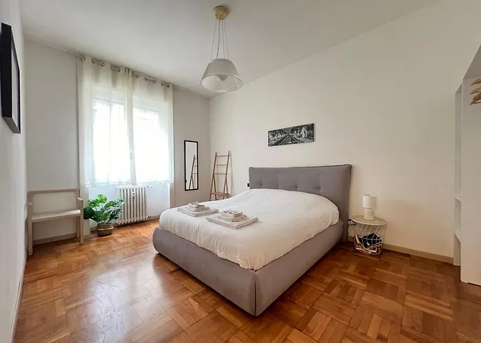 Big Downtown 5 Giornate Apartment *