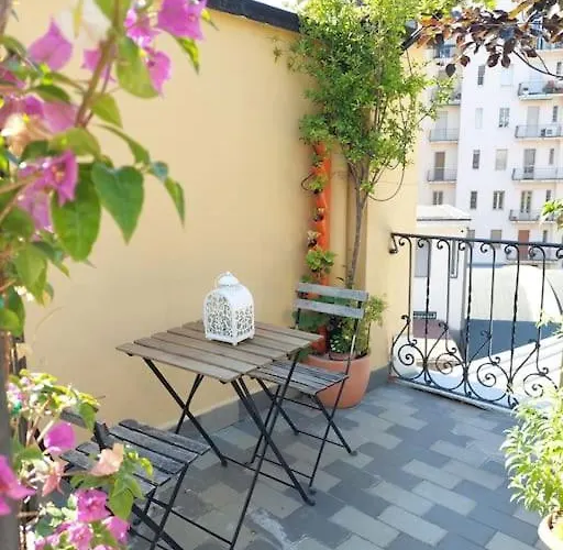 Design&terrazzo A 5 Min Dal Centro - Laura's House Lägenhet *