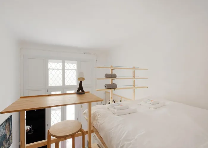 Guesthost - Cadore - Urban Retreat Apartment! Apartman