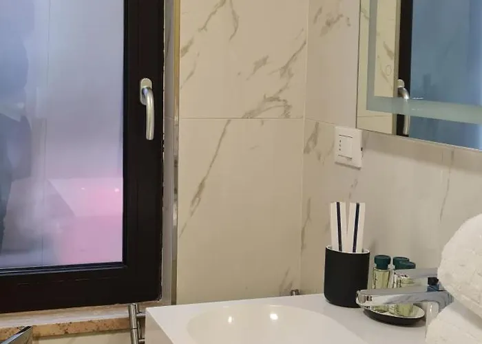 Nj & San Pietro All'orto 6 *