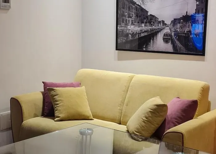 Nj & San Pietro All'orto 6 * Milán