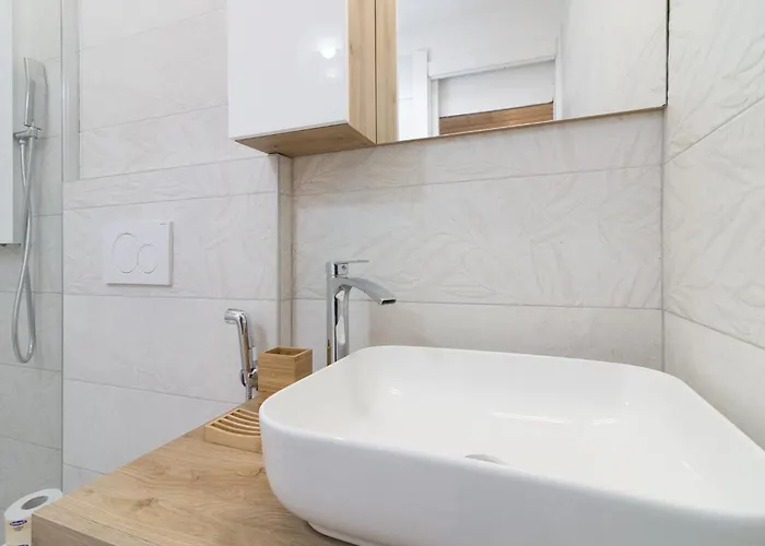 Nel Cuore Dei Navigli - *