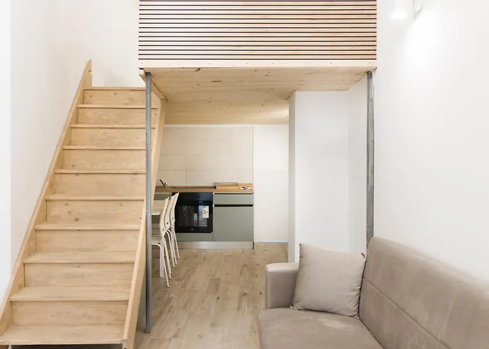 Nel Cuore Dei Navigli - *