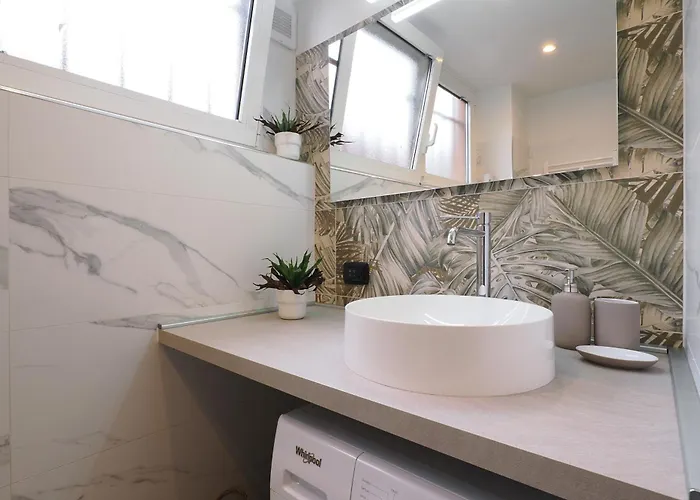 Primopiano - Aristotele