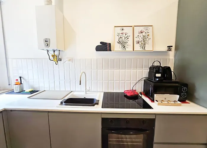 Apartament Hbhall Linate Mediolan