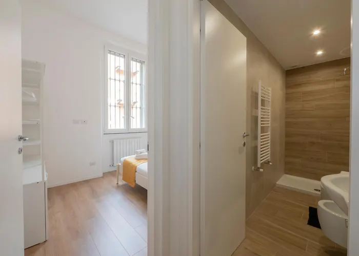 Apartman Xenia - Renovated Flat In Navigli Area *