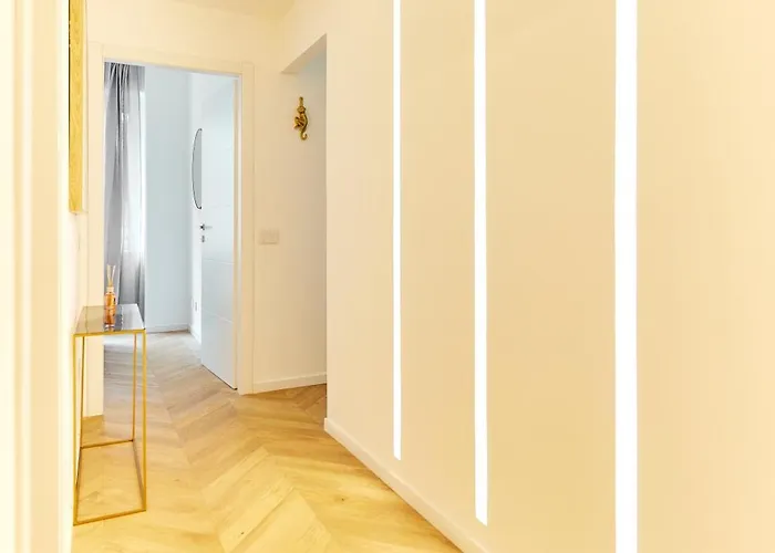 Апартаменты Duomo Cityview Grand Милан