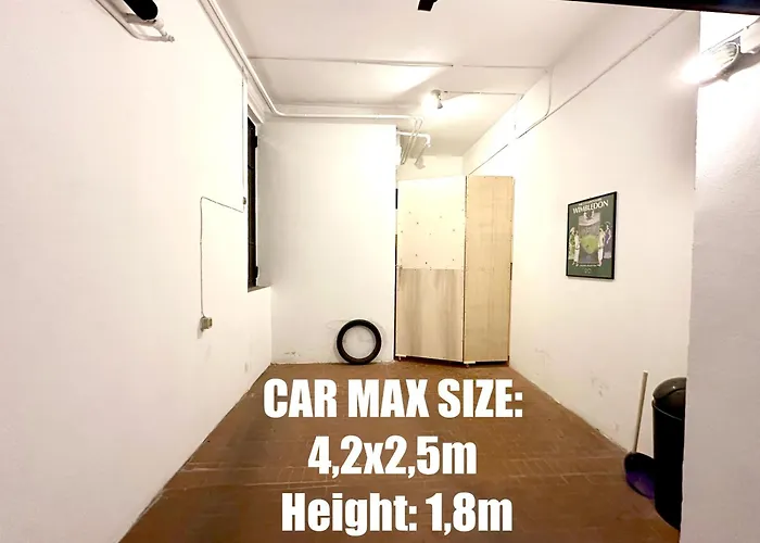 Roomy Flat With Garage - Porta Romana *