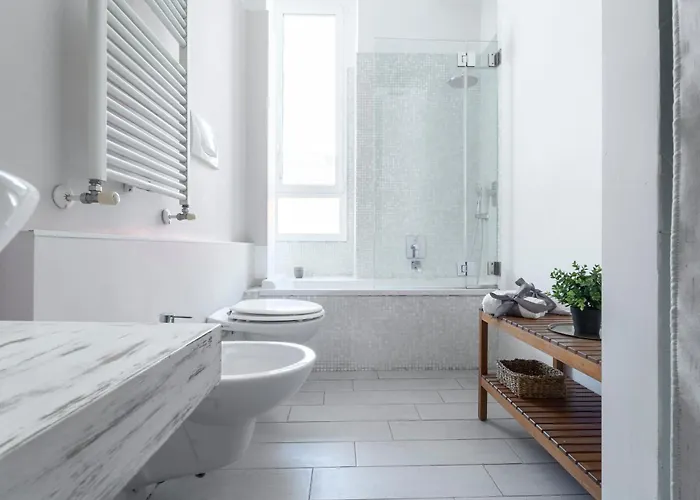 Roomy Flat With Garage - Porta Romana Apartamento Milán