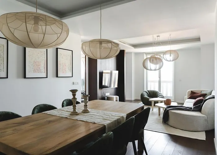 Apartment Repetti Design - 10 Min To Centre & Airport