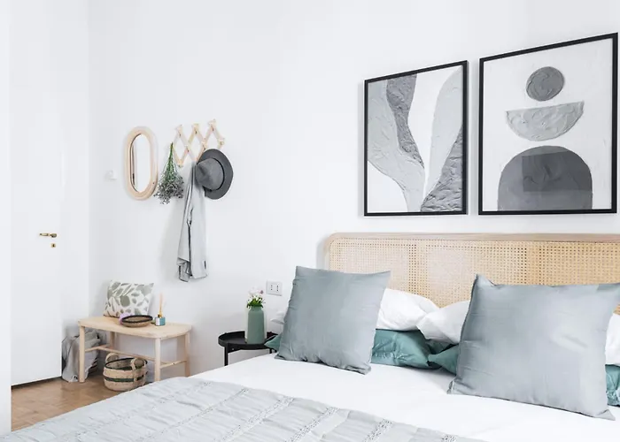 Easylife - - Lecco 11 P1 - Porta Venezia דירה *