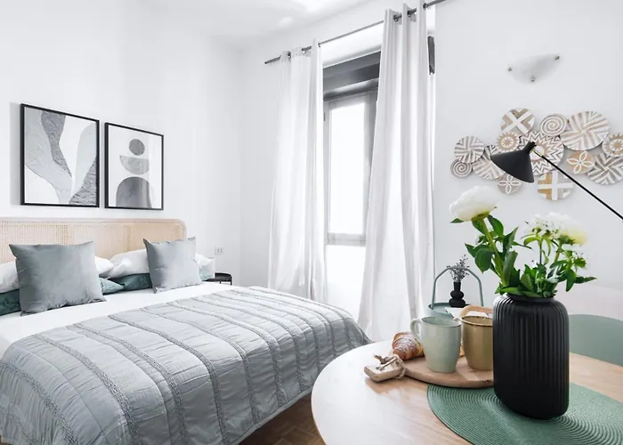 Appartamento Easylife - - Lecco 11 P1 - Porta Venezia *