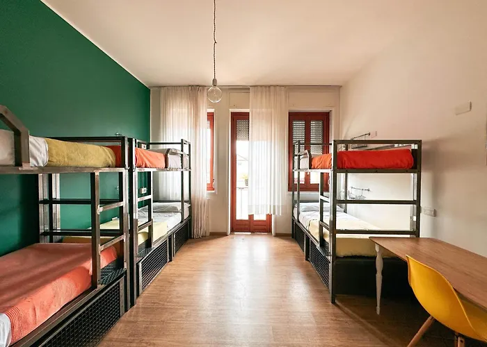 贝罗格兰德旅舍 米兰